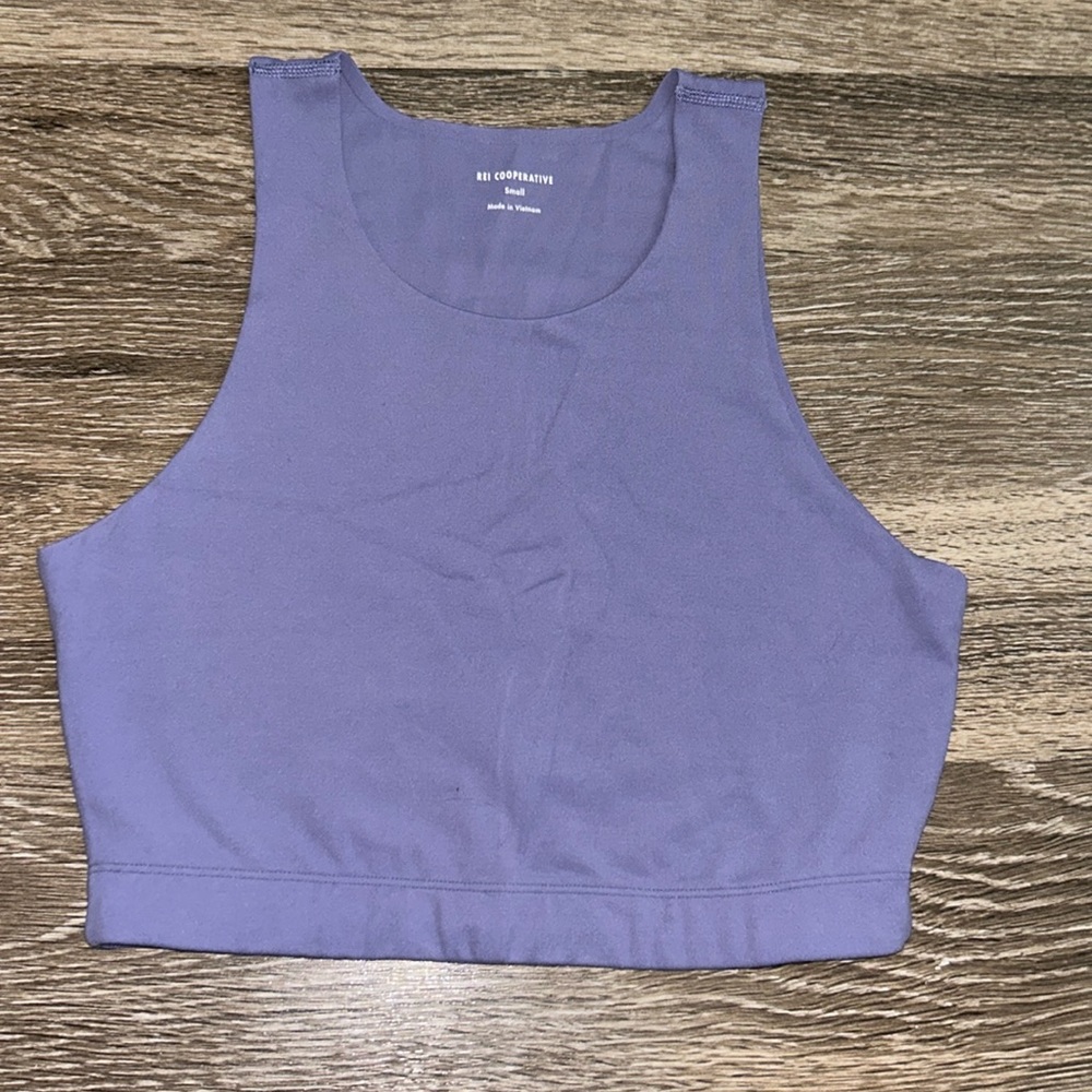 REI top